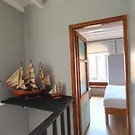 Greek House With Sea View In The Heart Of History Vila Ayvalı